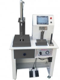 AUTOMATIC SHOE TONGUE FLIPPING MACHINE